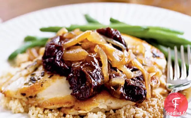 Poulet aux Prunes Séchées et à la Sauge
