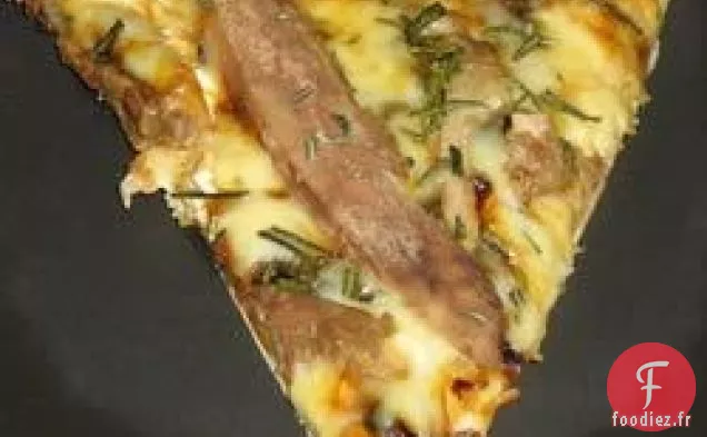 Pizza Au Canard Et Fontina Au Romarin Et Oignons Caramélisés