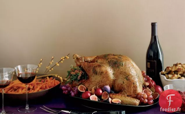 Dinde Rôtie aux Herbes avec Sauce