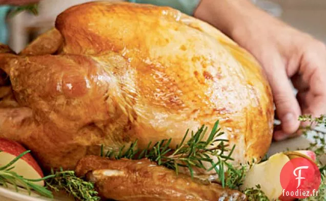 Dinde Saumurée aux Épices avec Sauce au Cidre