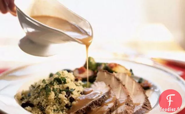 Dinde aux Épices Tunisiennes avec Couscous à l'Ail et Sauce Harissa