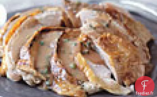 Dinde aux Herbes et à la Moutarde avec Sauce à l'Oignon Vert