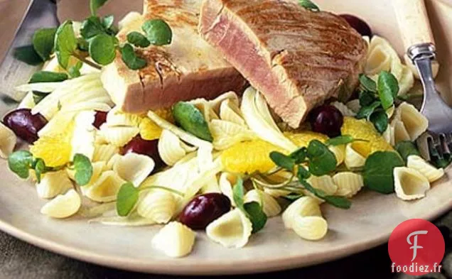 Steak De Thon Poêlé Avec Salade De Fenouil Et D'Orange