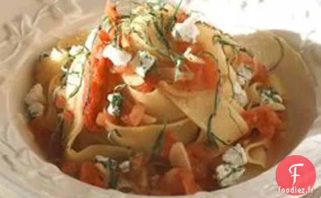 Pappardelle À L'Ail Et Tomates Séchées Au Four