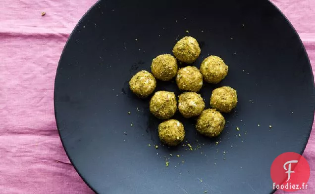 Miel, Fromage de Chèvre + Truffes à la Pistache