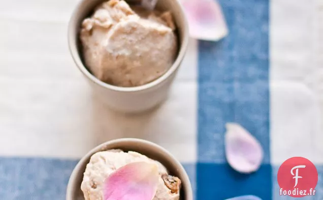 Crème Glacée Gulkand (Confiture de Pétales de rose)