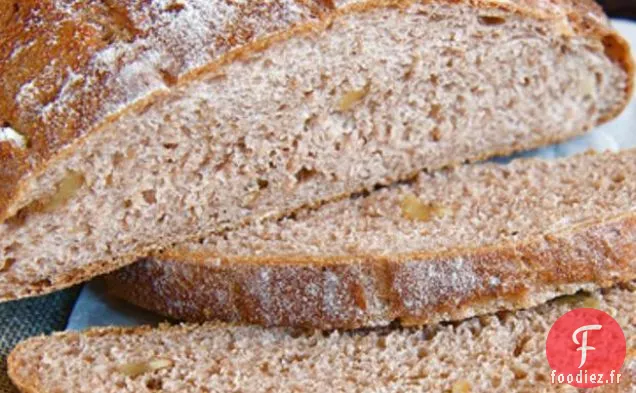Pain D'Épeautre, Miel Et Noix