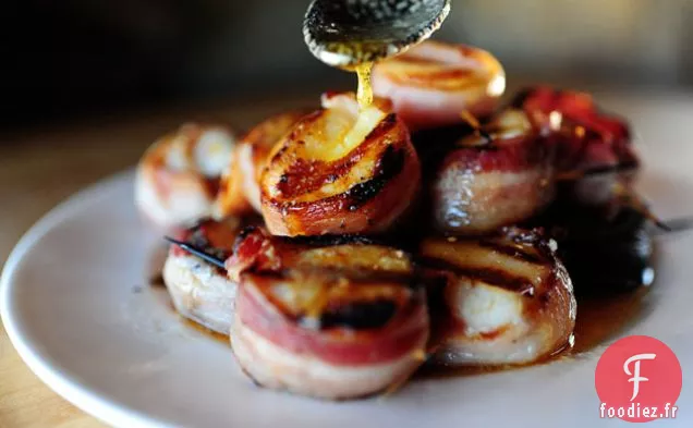 Pétoncles Enveloppés de Bacon au Beurre de Chili