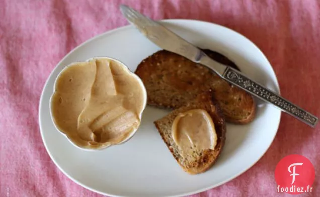 Pas Seulement Pour Le Petit Déjeuner: Beurre De Miel À La Cannelle