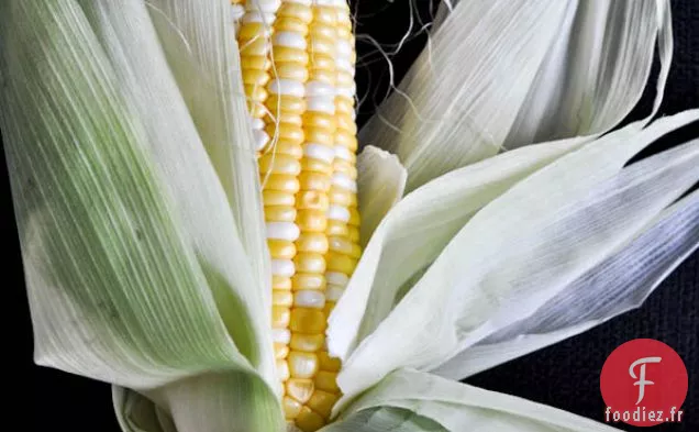 Maïs Grillé Au Beurre De Bacon Et Fromage Cotija