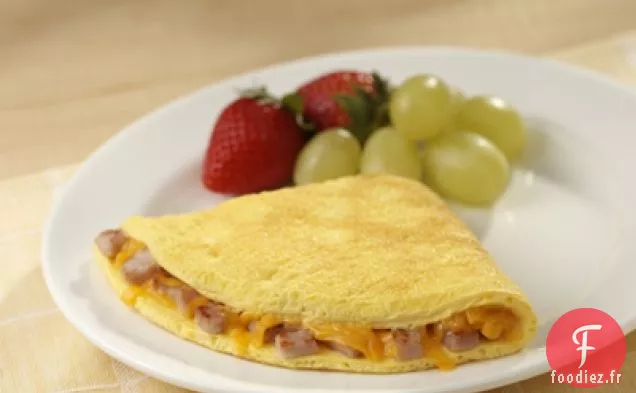 Omelette Canadienne Au Bacon Et Au Fromage Cheddar