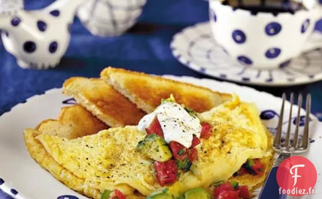 Omelette Espagnole avec Salsa d'Avocat Fraîche