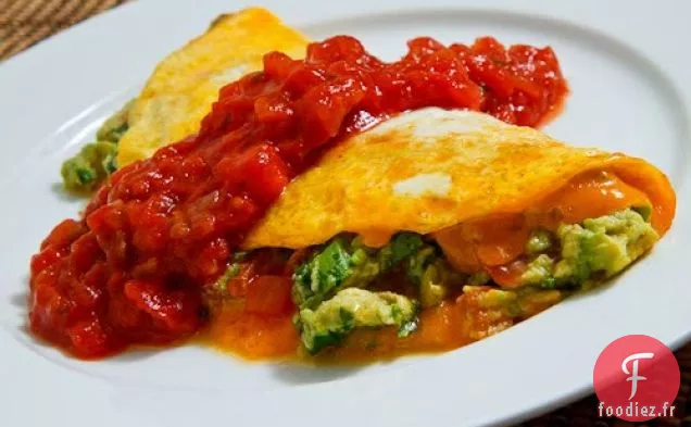 Omelette au Guacamole et Salsa