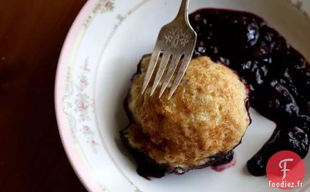 Baies Chaudes Avec Des Boulettes De Poêle