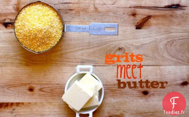 Grains De Maïs Frais Et De Fromage De Chèvre