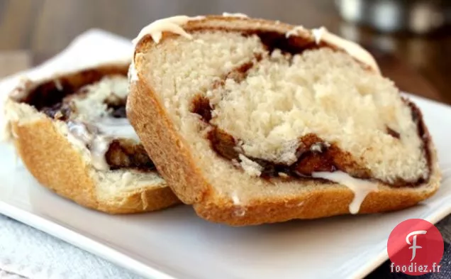 Pain Mennonite à la Cannelle Et aux Raisins Secs
