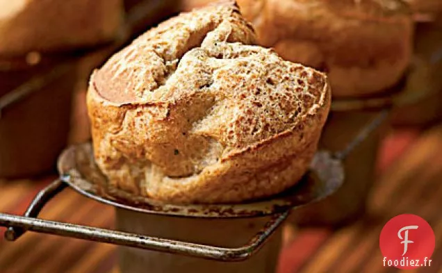Popovers au Poivre Noir et à la Sauge