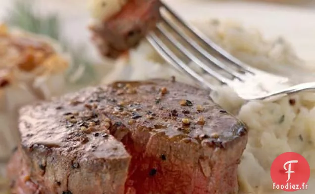 Filet Mignon Sauce Moutarde au Poivre