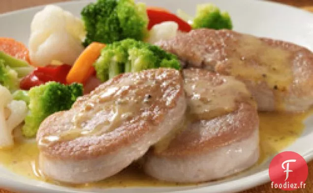 Porc Et Légumes Avec Sauce Au Miel Et À La moutarde