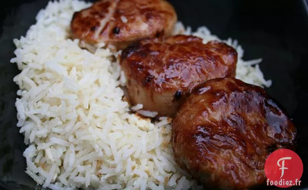 Médaillons De Porc Au Soja, Au Miel Et Au Poivre De Schezuan Avec Riz Frit Aux Œufs