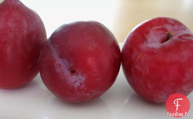 Prunes Cuites À La Cannelle Et Au Miel
