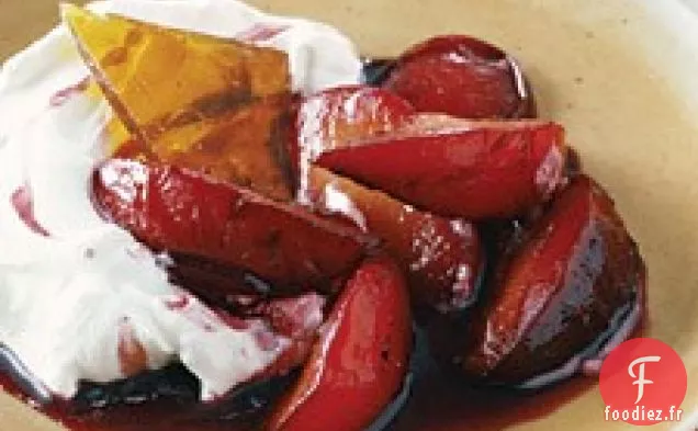Prunes Rôties Au Miel À La Crème De Mascarpone Et Cassantes