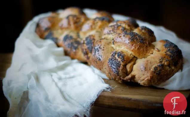 Challah au Levain aux Graines de Pavot