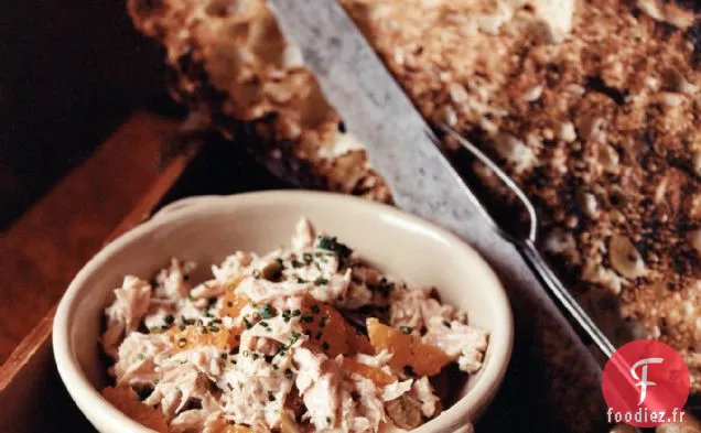 Salade de Thon Italien, Olive Verte et Mandarine sur Pain Grillé