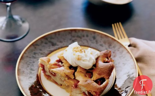 Gâteau aux Prunes aux Noisettes Cassantes et Mascarpone au Miel