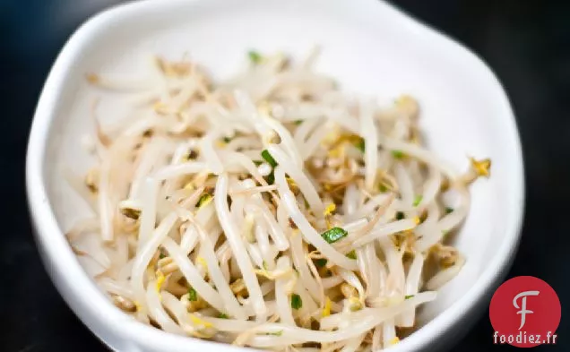 Sukju Namul (Salade coréenne de Germes de Haricots)