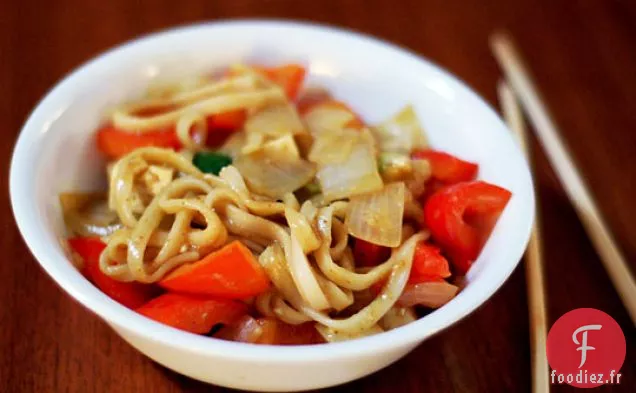 Sauté de Nouilles Udon au Curry