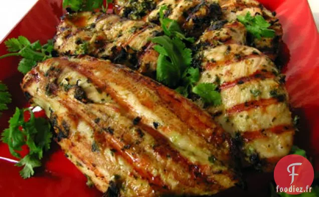 Poulet Grillé Thaïlandais Avec Trempette À La Coriandre