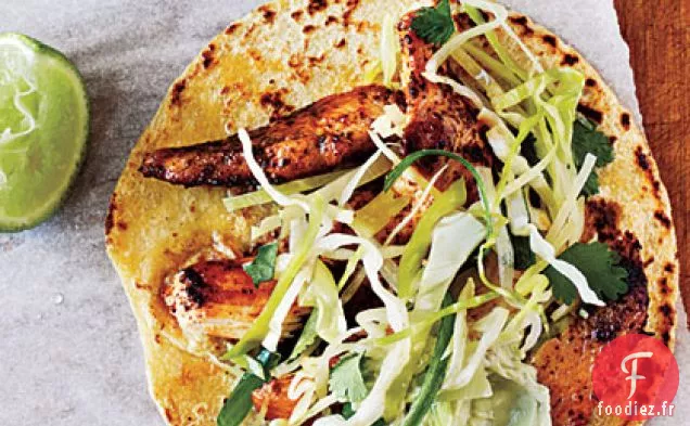 Tacos au Poulet Ancho avec Salade de Coriandre et Crème d'Avocat