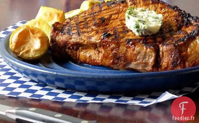 Côte De Bœuf Frottée Au Chili Avec Beurre De Coriandre