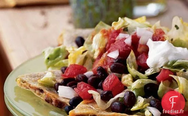 Salade de Quesadilla Cheddar-Jalapeño avec Vinaigrette Coriandre-Citron Vert