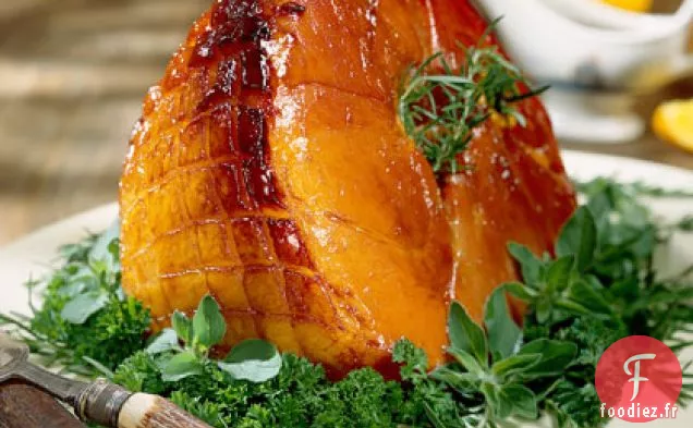 Jambon Cuit au Four avec Glaçage au Bourbon