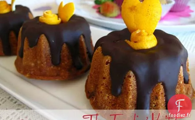Mini Gâteaux À L'Orange Avec Ganache Au Chocolat