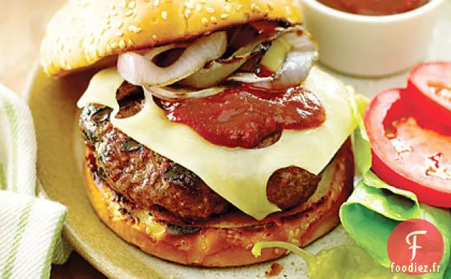 Hamburgers nourris à l'herbe avec sauce Barbecue Chipotle