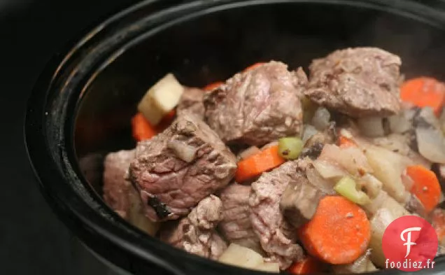 Ragoût de Bœuf Cuit Lentement (avec Champignons et Légumes)