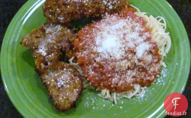 Steak Rond Pané Avec Marinara De Tous Les Jours Et Cheveux D'Ange