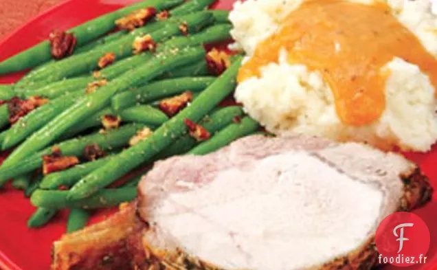 Longe De Porc À La Croûte D'Herbes