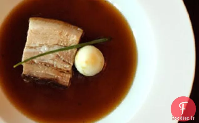 Côtes De Porc Fumées À La Canne À Sucre Et Au Thé