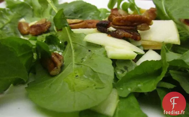 Roquette Aux Pommes, Bacon, Gouda Vieilli Et Pacanes