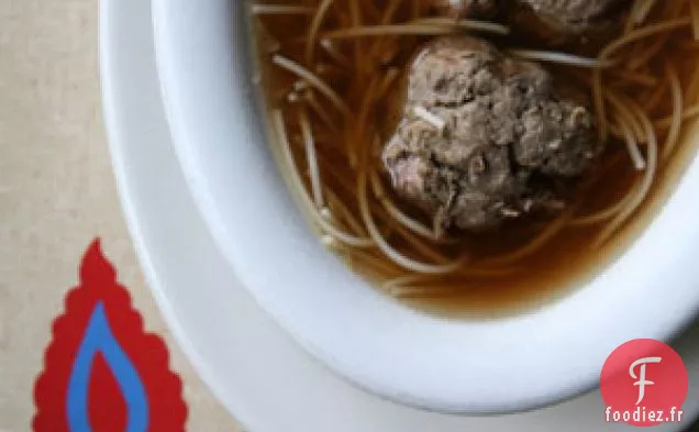 Soupe De Nouilles Au Bœuf Avec Boulettes De Foie (hovezi Polevka S Nudlemi