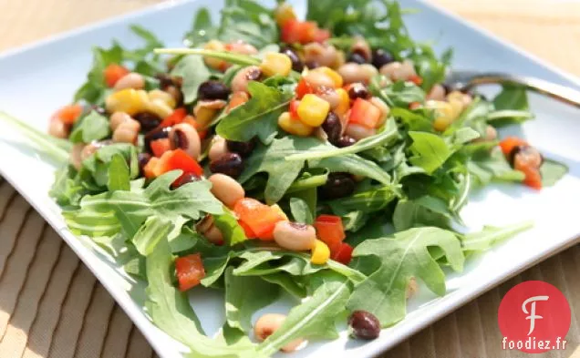 Salade De Pois Aux yeux Noirs Sur Roquette