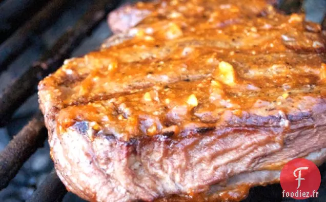 Sauce Barbecue au Chili Vert à l'Ail