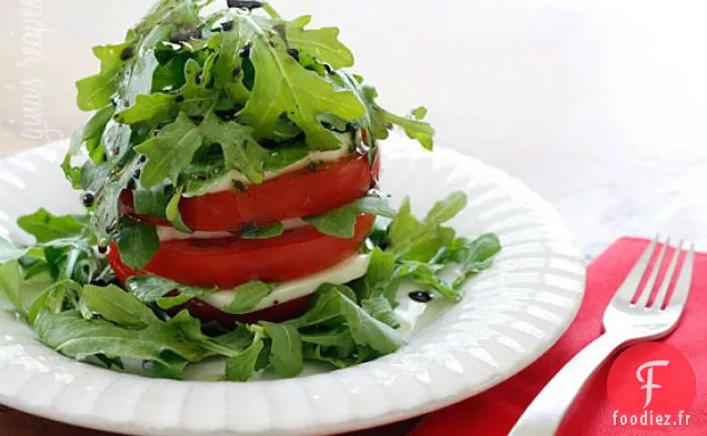Tour De Mozzarella Aux Tomates Et Roquette