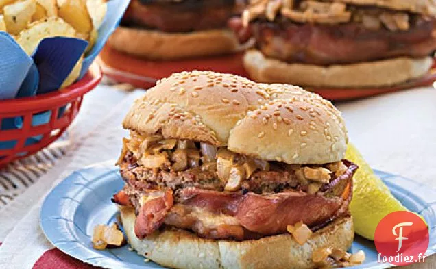 Hamburgers Barbecue Enveloppés de Bacon