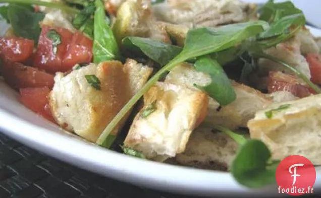 Pain Grillé À L'Ail Et Salade De Roquette