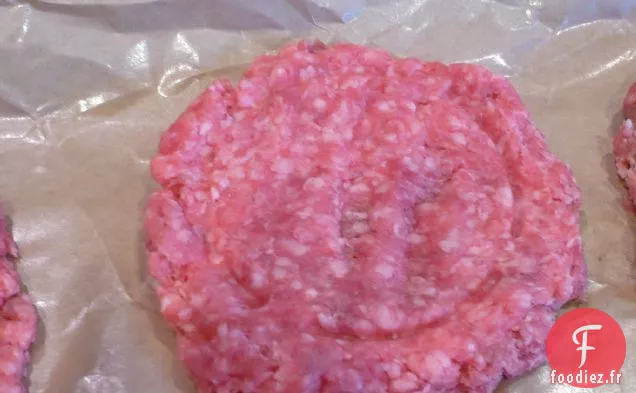 Burgers farcis au Bacon Et au Cheddar